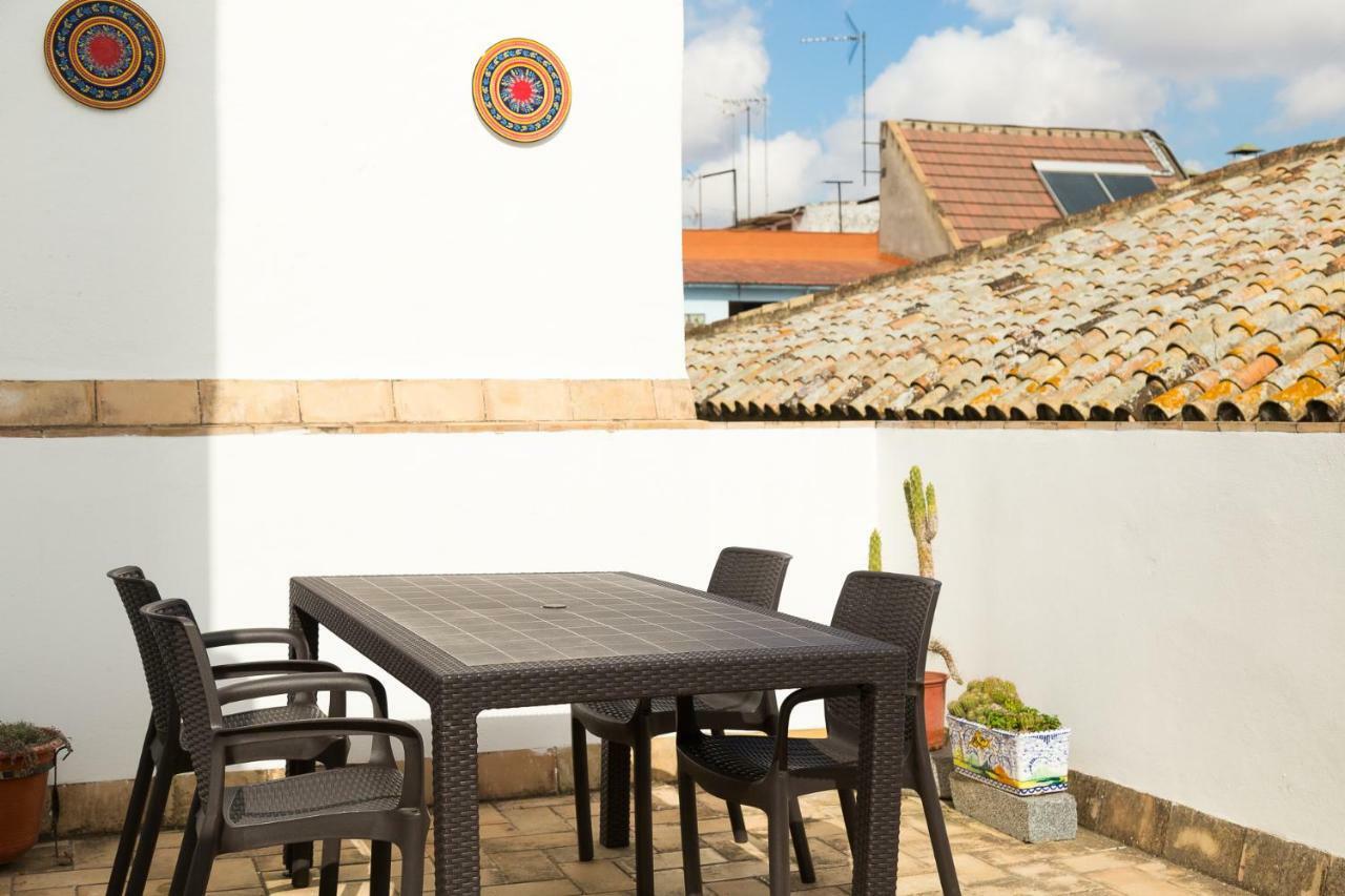 Veoapartment Pedro Miguel Севиля Екстериор снимка